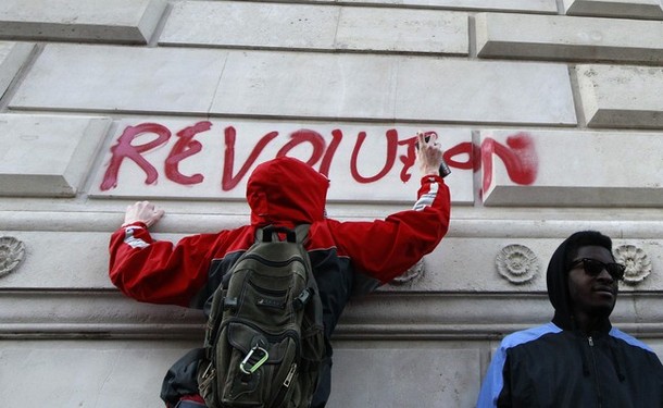 Протесты студентов в Лондоне