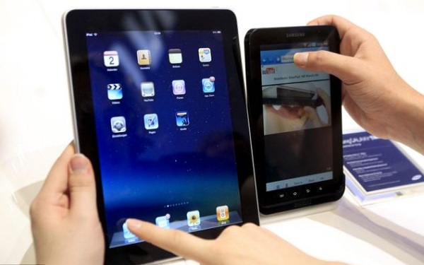 Apple iPad и Samsung Galaxy Tab