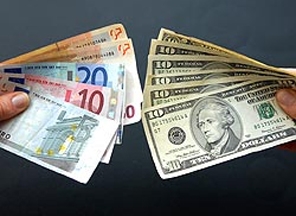Банки вводят комиссию за обмен валюты