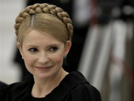 Тимошенко обещает не продавать предприятия за копейки