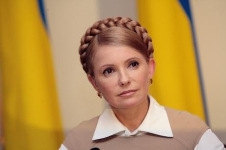 Тимошенко официально запросила у России 5 миллиардов долларов в кредит