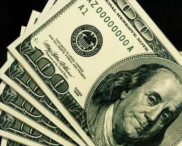 Миссия МВФ уронила доллар до 7,9 гривен