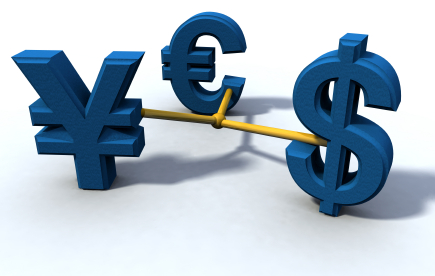 Доллар снизился по отношению к евро