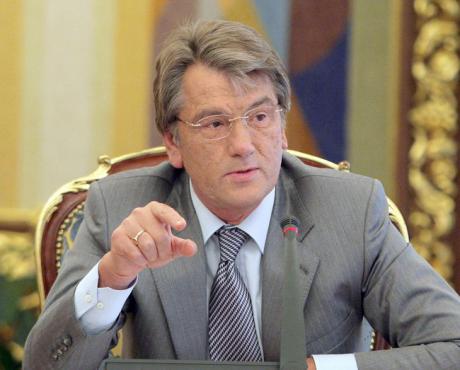 Ющенко обеспокоен затягиванием рекапитализации банков