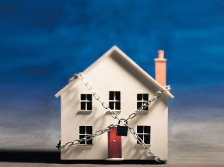 Банки не спешат давать ипотеку, ожидая дальнейшего удешевления жилья