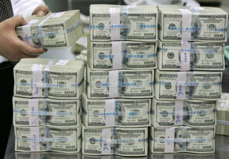 Банк Израиля за сутки скупил свыше миллиарда долларов