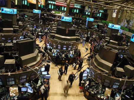 На открытии фондовых торгов в США ожидается повышение ведущих индексов.