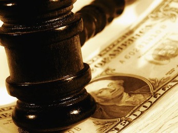 Банки просят НБУ разрешить делать несколько валютных заявок на аукционах