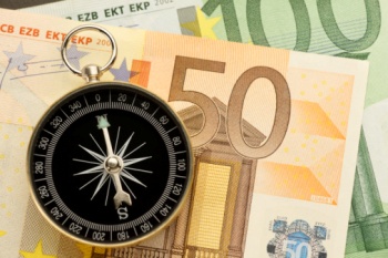 Евромания. Финансисты высчитали, что евро стоит покупать в середине октября и ноябре