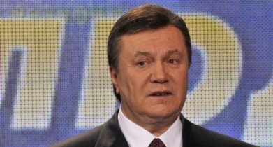 Новый Кабмин должен договариваться с кредиторами, считает Янукович