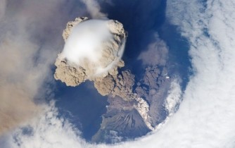 Британские метеорологи прогнозируют новое облако вулканической пыли