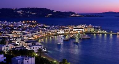 Греция выставила на продажу часть острова Миконос