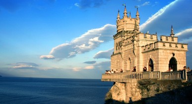 В Крыму удался сезон-2010: отдохнуло на 15% туристов больше