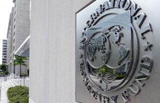 МВФ не уступил Азарову: газ подорожает, женщины пойдут на пенсию в 60
