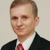Евгений Зиновьев, начальник отдела стратегии OTP Bank,  объяснил, что происходит с курсом гривны.