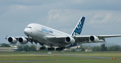 Airbus вновь обошёл Boeing по поставкам и заказам