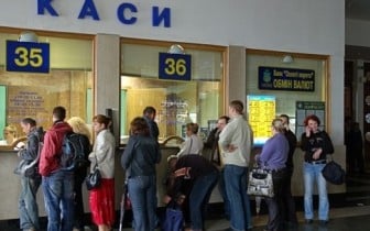 «Укрзализныця» расширит продажи билетов через Интернет