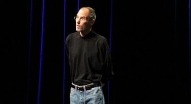 Стив Джобс лично представил Apple iPad 2