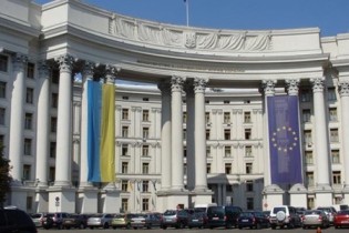 Украина замахнулась на либерализацию визового режима с пятью странами