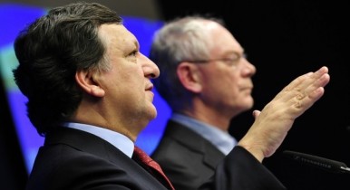 Лидеры ЕС одобрили пакет мер по поддержке евро