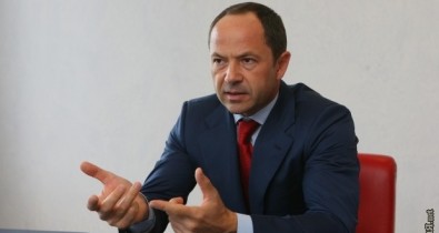 Тигипко огласил общественности законопроект борьбы с зарплатами в конвертах