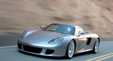 Porsche завершил размещение акций на 5 млрд евро