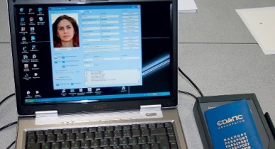 В Украине намерены внедрить электронные паспорта