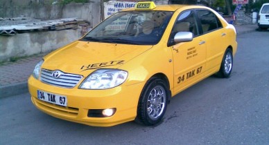 Таксисты подняли тарифы из-за жары