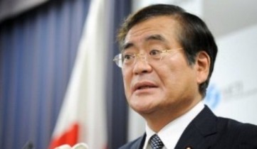 Министр экономики Японии ушёл в отставку из-за радиоактивных шуток