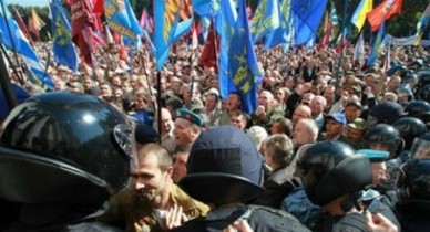 Протесты в Украине, в будущем году в Украине ожидается рост протестных настроений.
