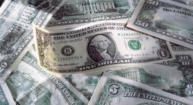 Доллар, преимущество на стороне американской валюты, американская валюта.