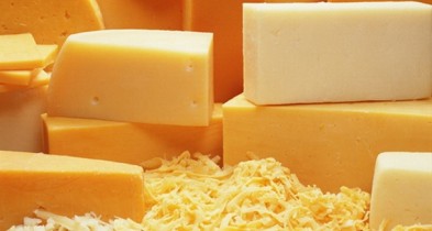 Украинские производители сыра вынуждены приостановить производство.
