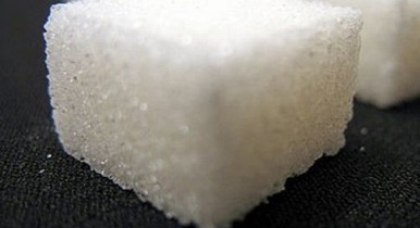 Каждый четвертый килограмм сахара - химикаты, Украине грозит дефицит сахара.