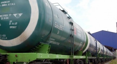 Бензин из Беларуси отправят в Украину, тонны белорусского бензина.