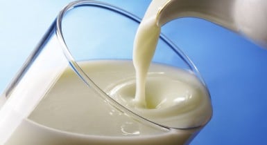 Украина открыла дорогу белорусскому молоку.