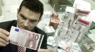 Жители еврозоны хотят сохранить единую валюту