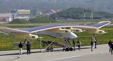 Первый дальний перелет самолета Solar Impulse, Solar Impulse.