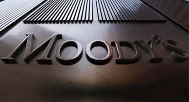 Moody's, Moody's ухудшило прогнозы по рейтингам 17 немецких банков.