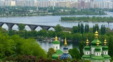 Количество туристов в Украине увеличивается.