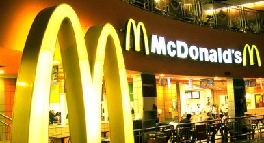 Mcdonald's впервые откроет вегетарианские рестораны, Mcdonald's.