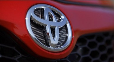 Toyota за полгода нарастила прибыль.