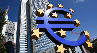 ЕЦБ получит право вето на банковские поглощения.