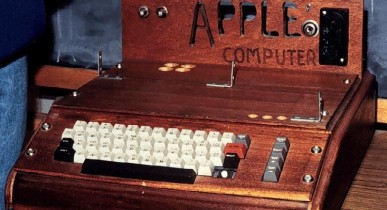Apple-1 продан на аукционе за рекордную сумму.