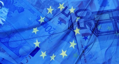 Кризис идет на пользу еврозоне.