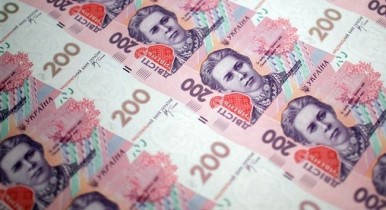 Каждый пятый украинец зарабатывает менее 1500 гривен в месяц .