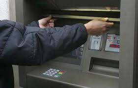 Уменьшится ли в 2013 году количество банкоматов в Украине?