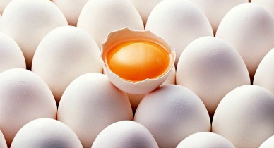 Накануне Пасхи яйца подорожают на 20%.