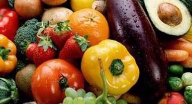 В Кабмине объяснили причины роста цен на овощи и фрукты.