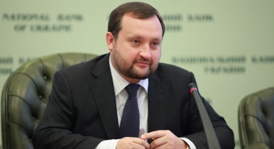 Арбузов в 2012 году заработал 2,77 млн гривен.