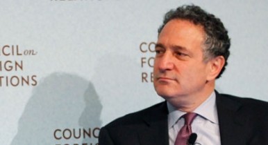 США заинтересовалась шпионажем Bloomberg за банкирами.